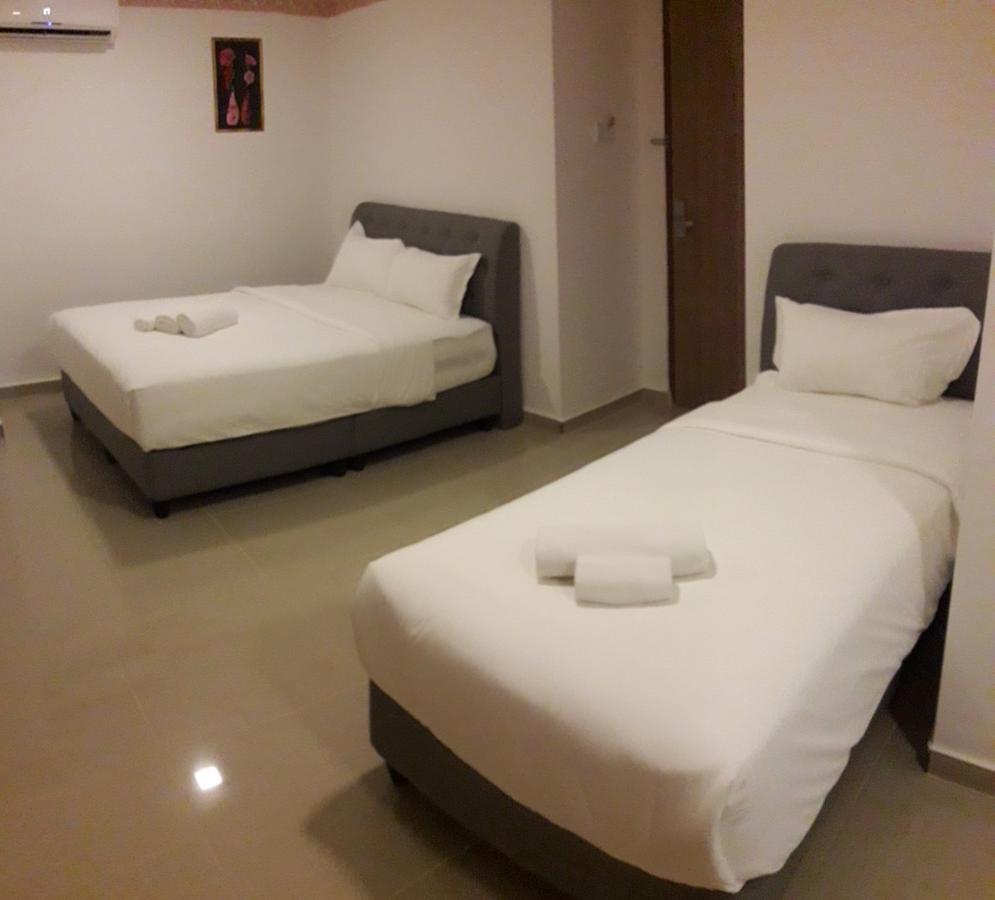 โชบี โฮเต็ล Hotel ยะโฮร์บาห์รู ภายนอก รูปภาพ